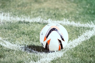 ليفربوليتفوقعلىالسيتيبنتيجة4-3فيمباراةمثيرة